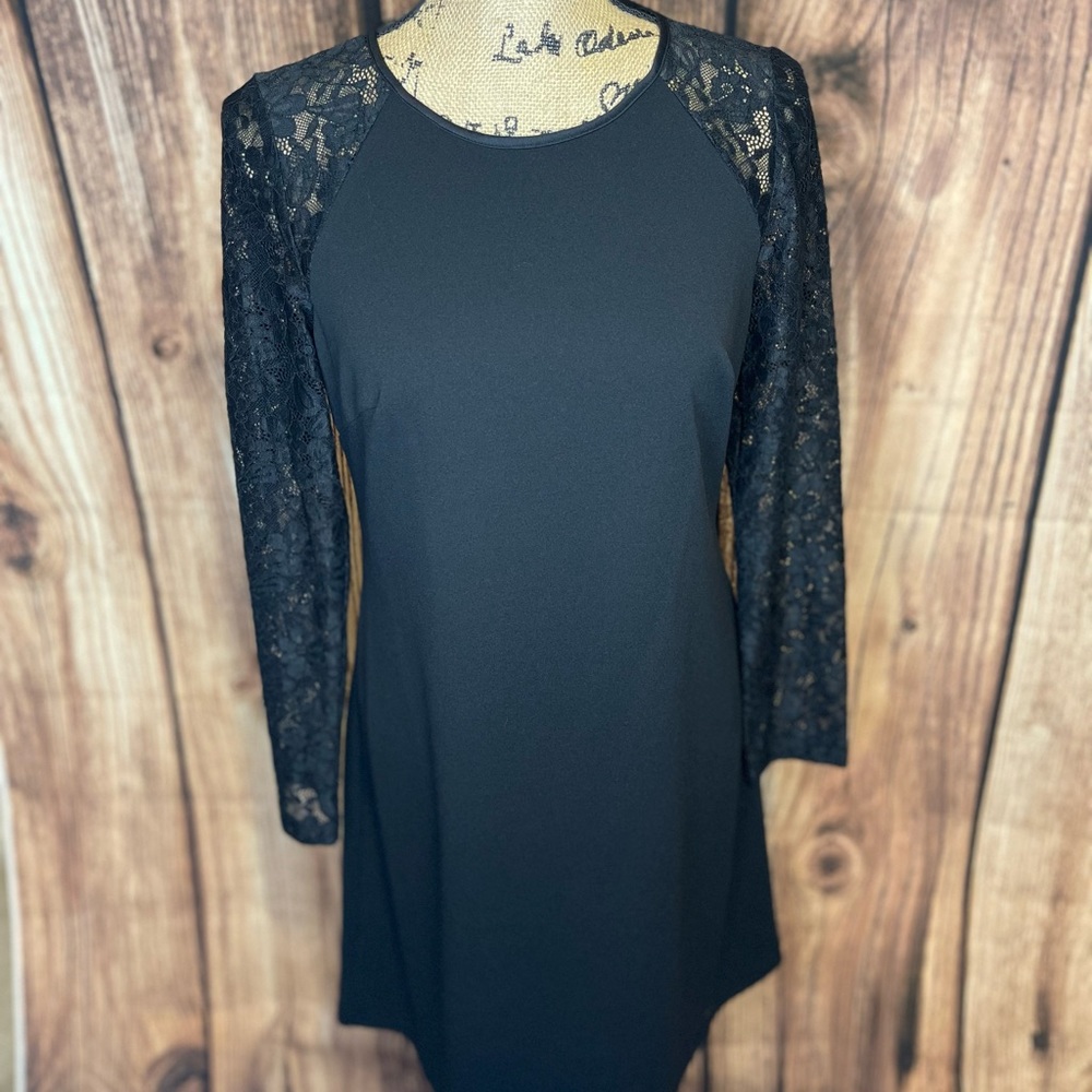 Tommy Hilfiger Black Long Lace Sleeve Dress - Size 8